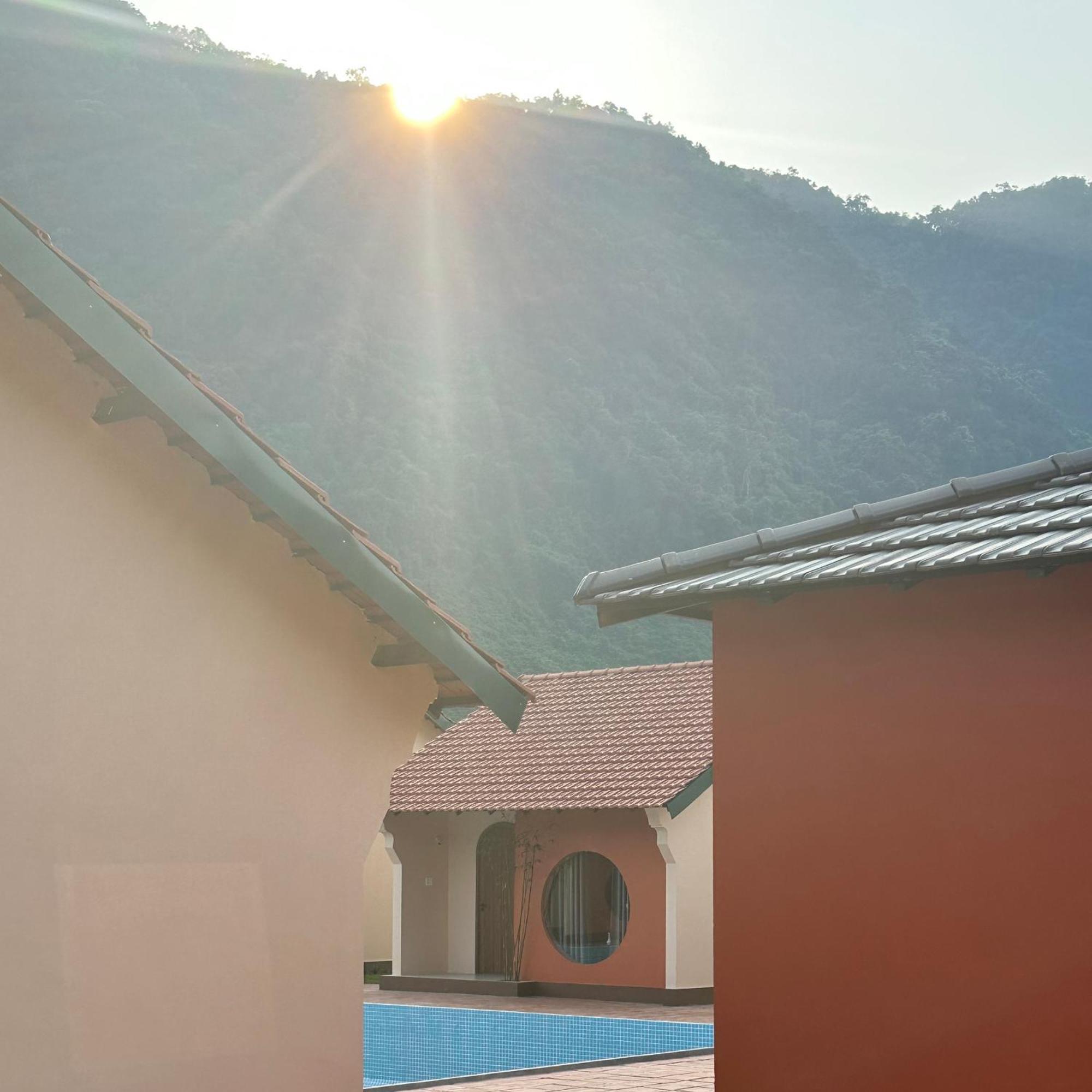 Phong Nha Eco Village Exteriör bild
